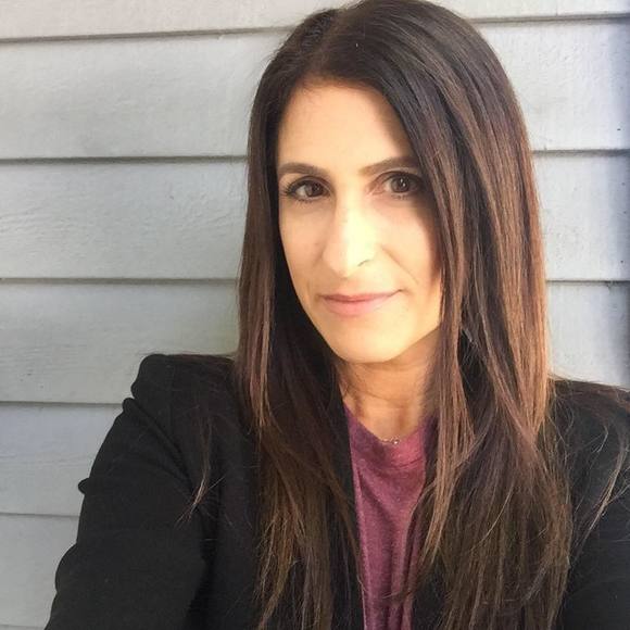 Meet your Posher, Abbi - Picture 1 of 1